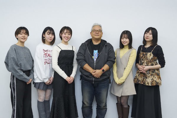 voice-actors-and-producers-such-as-natsumi-hioka-and-wakana-kuramochi-answer-questions-from-the-trainees!-what-abilities-are-required-of-a-voice-actor?-[round-table-interview]